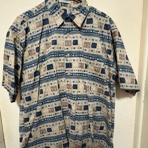 Casual Short-Sleeve Button-Down Shirt - Blue & Tan Geometric